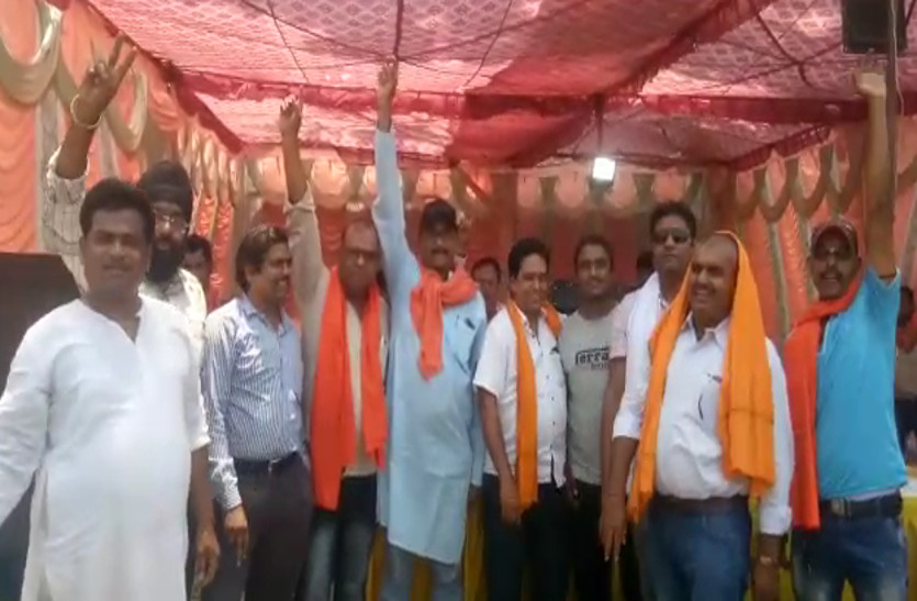 बीजेपी कार्यकर्ताओं में जश्न का माहौल, देखिए वीडियो…
