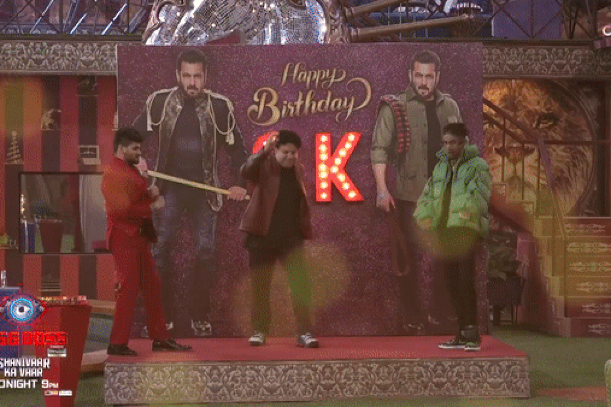 सलमान खान के जन्मदिन पर बिग बॉस कंटेस्टेंट्स ने दिया धमाकेदार सरप्राइज, देख
इमोशनल हुए भाईजान