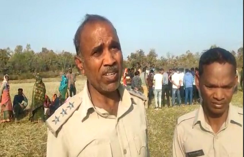 बेटी को बचाने आधा घंटे तक जंगलीसूअर से लड़ती रही मां, लड़ते लड़ते दोनों ने तोड़ा दम