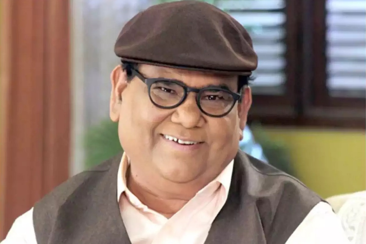सतीश कौशिक के अंतिम संस्कार के बाद वायरल हो रही कई वीडियो, एक्टर के जाने से
इमोशनल हुए फैंस