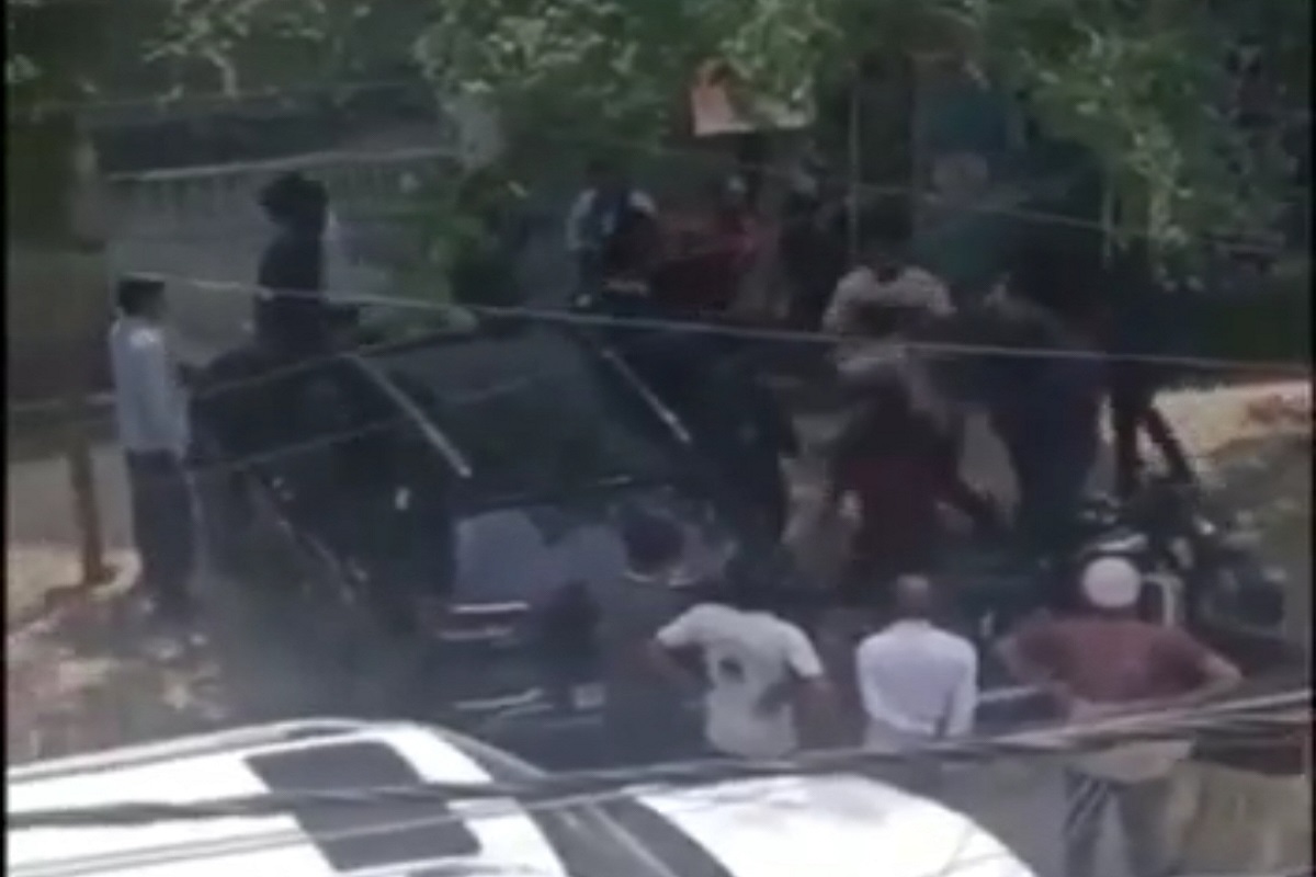 Video :मारपीट का वीडियो हुआ सोशल मीडिया पर वायरल