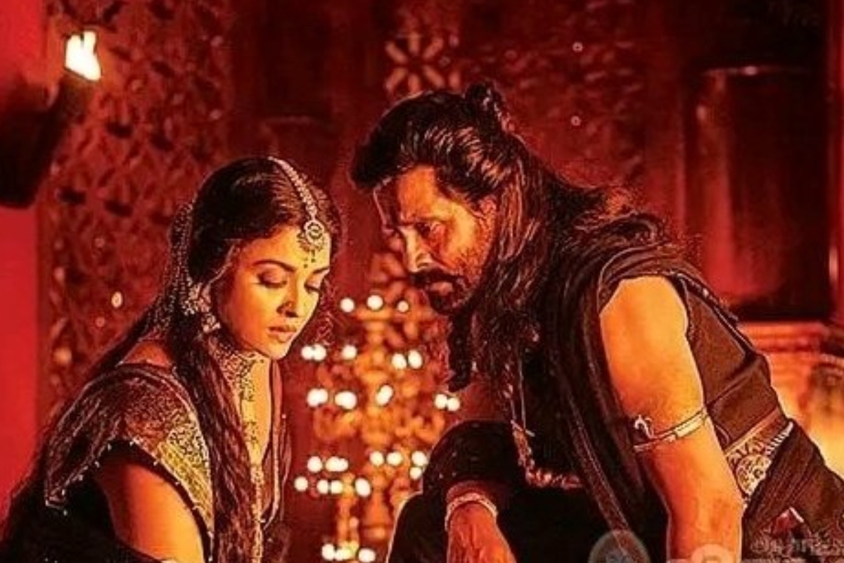 ‘पोन्नियिन सेल्वन 2’ हुई रिलीज, ऐश्वर्या राय बच्चन और चियान विक्रम की फिल्म को
मिले 5 स्टार