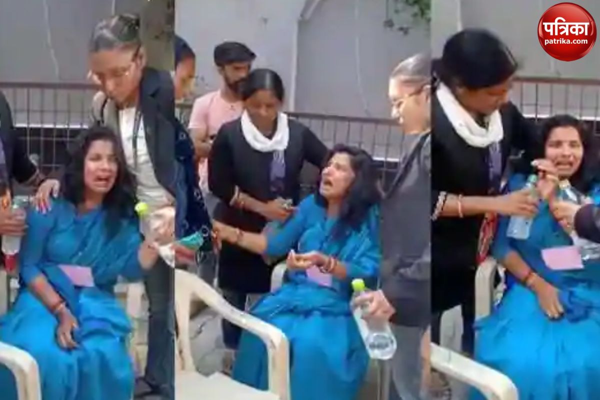 Video : क्यों वोटिंग बूथ पर फूट- फूटकर रोई सपा प्रत्याशी अर्चना ?