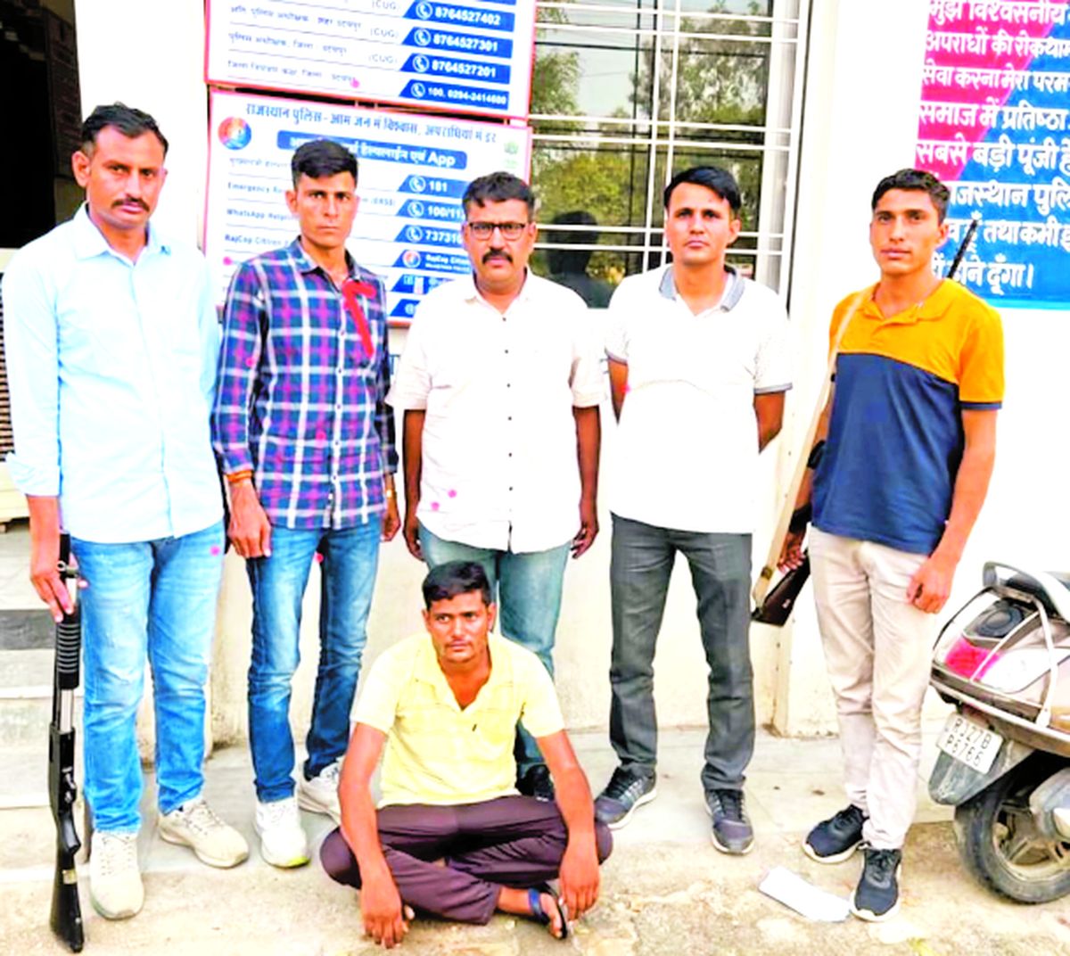 vdoपुलिस को छकाने वाला हिस्ट्रीशीटर भी पकड़ा गया