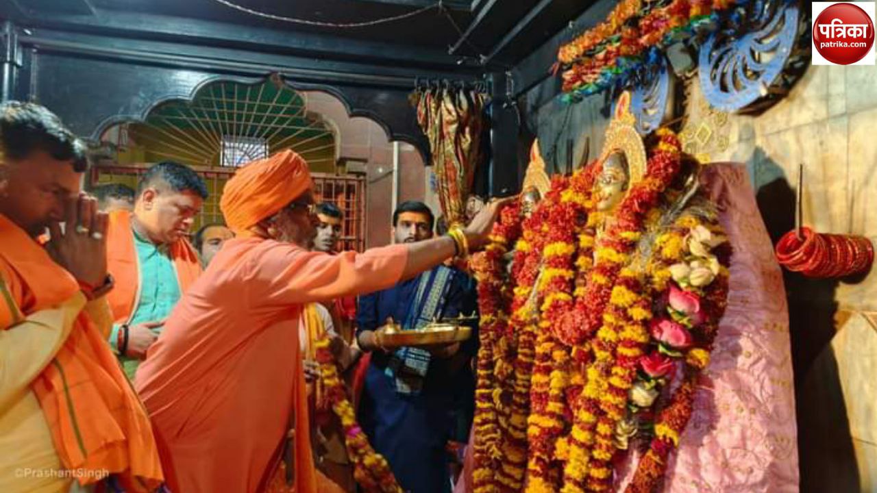 Video story: सांसद साक्षी महाराज में अखिलेश यादव और उनके पिता को लेकर बड़ा बयान
दिया, बोले