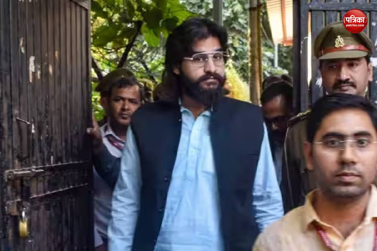 Mau News : हेट स्पीच मामले में हुई माफिया के बेटे अब्बास अंसारी की पेशी, कोर्ट
ने दी अगली तारीख