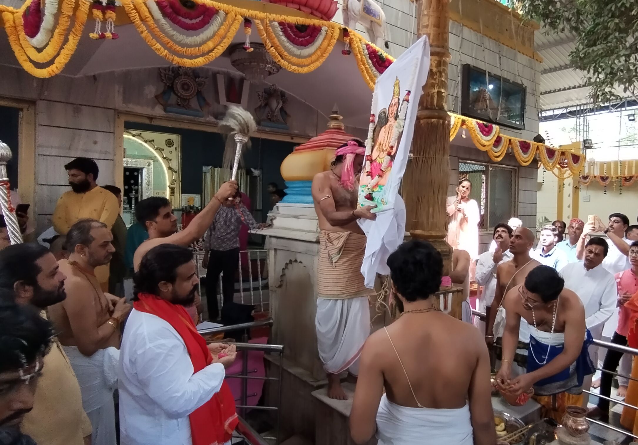Video: देखें श्री लक्ष्मी वेंकटेश देवस्थान में कैसे शुरू हुआ श्री ब्रह्मोत्सव