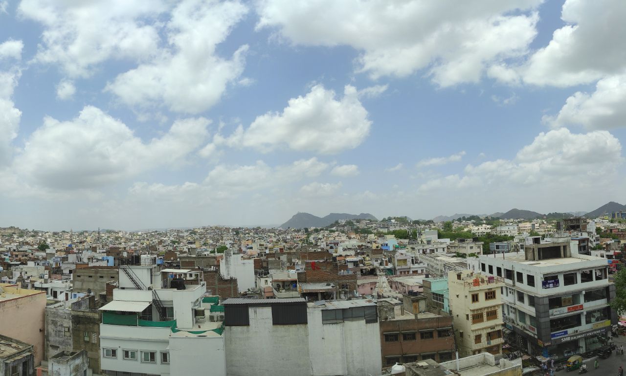 Video…बिपरजॉय का असर आसमान में छाए बादल