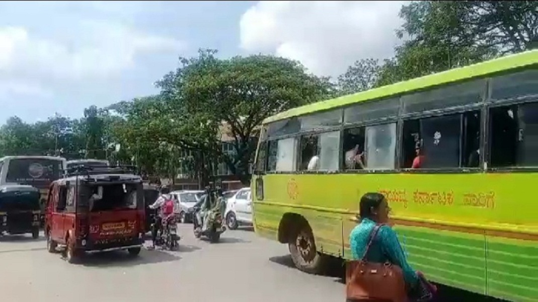 धारवाड़ में यातायात जाम की समस्या