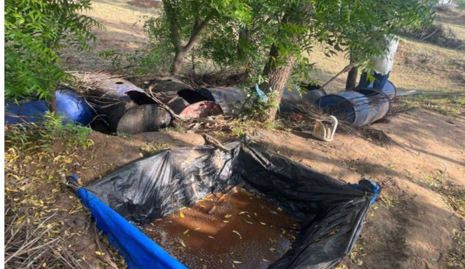 शराब बनाने की भट्टियां तोड़ी, नष्ट कर  वॉश
