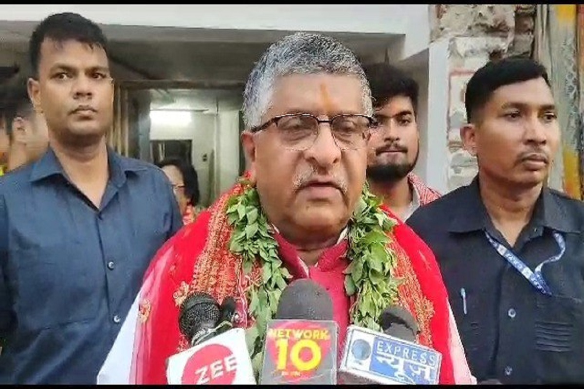 Mirzapur video: पूर्व केंद्रीय मंत्री जयशंकर प्रसाद ने विपक्षी दलों की एकता पर
उठाये सवाल, सुनिए और क्या कहा
