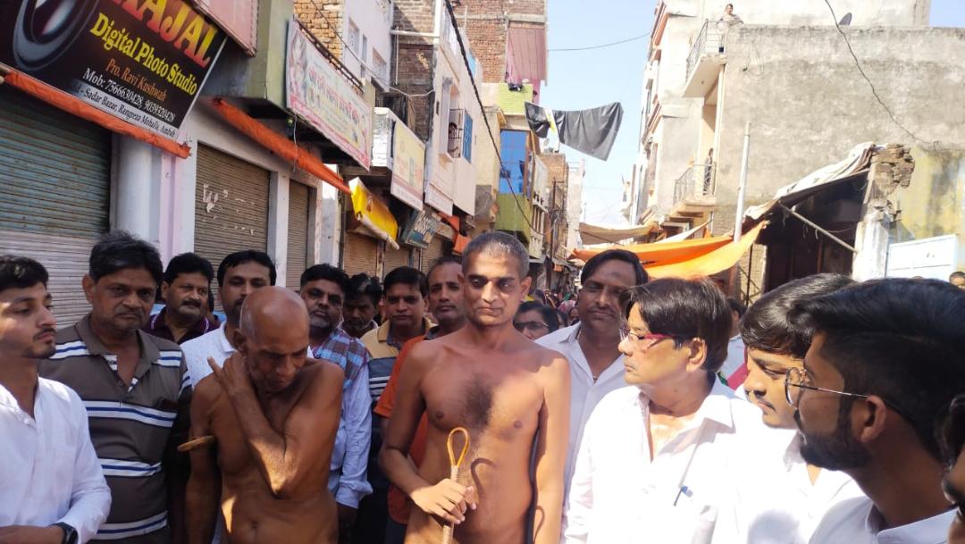 जैन मुनि विनय सागर ससंघ पहुंचा, ढोल-नगाड़ों के साथ मंगल प्रवेश