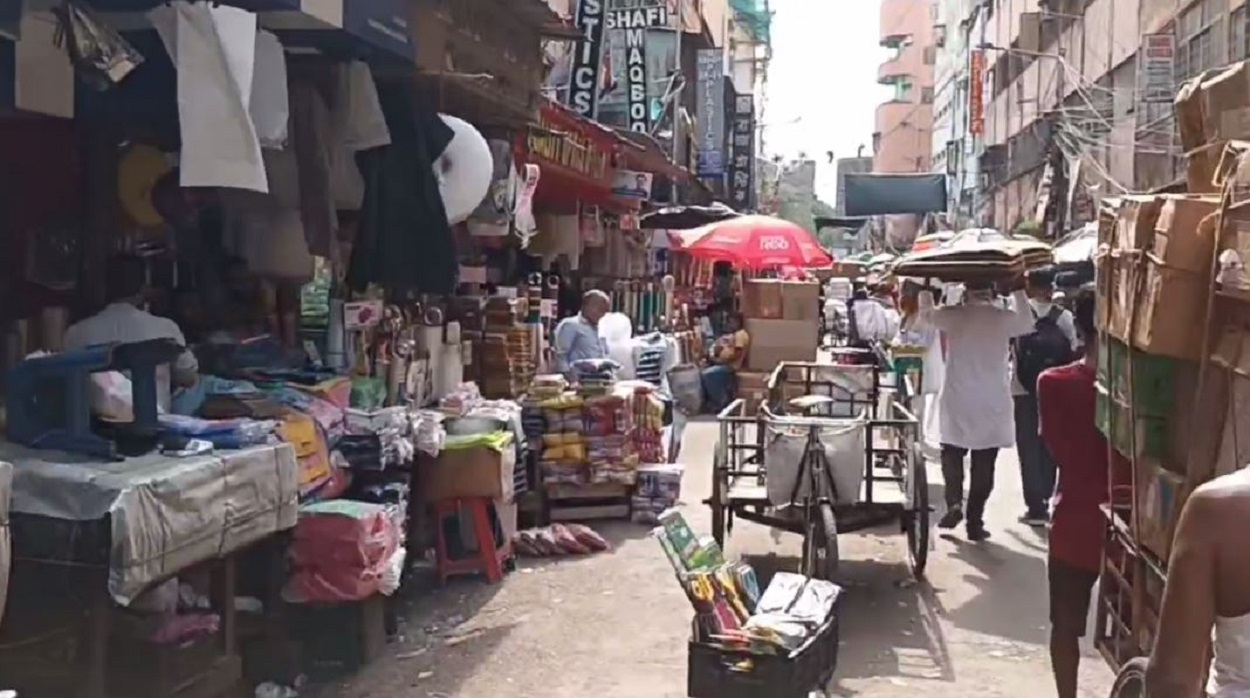 कोलकाता: वाममोर्चा के जमाने से शिकायतें, फिर भी नहीं हट पाया अतिक्रमण