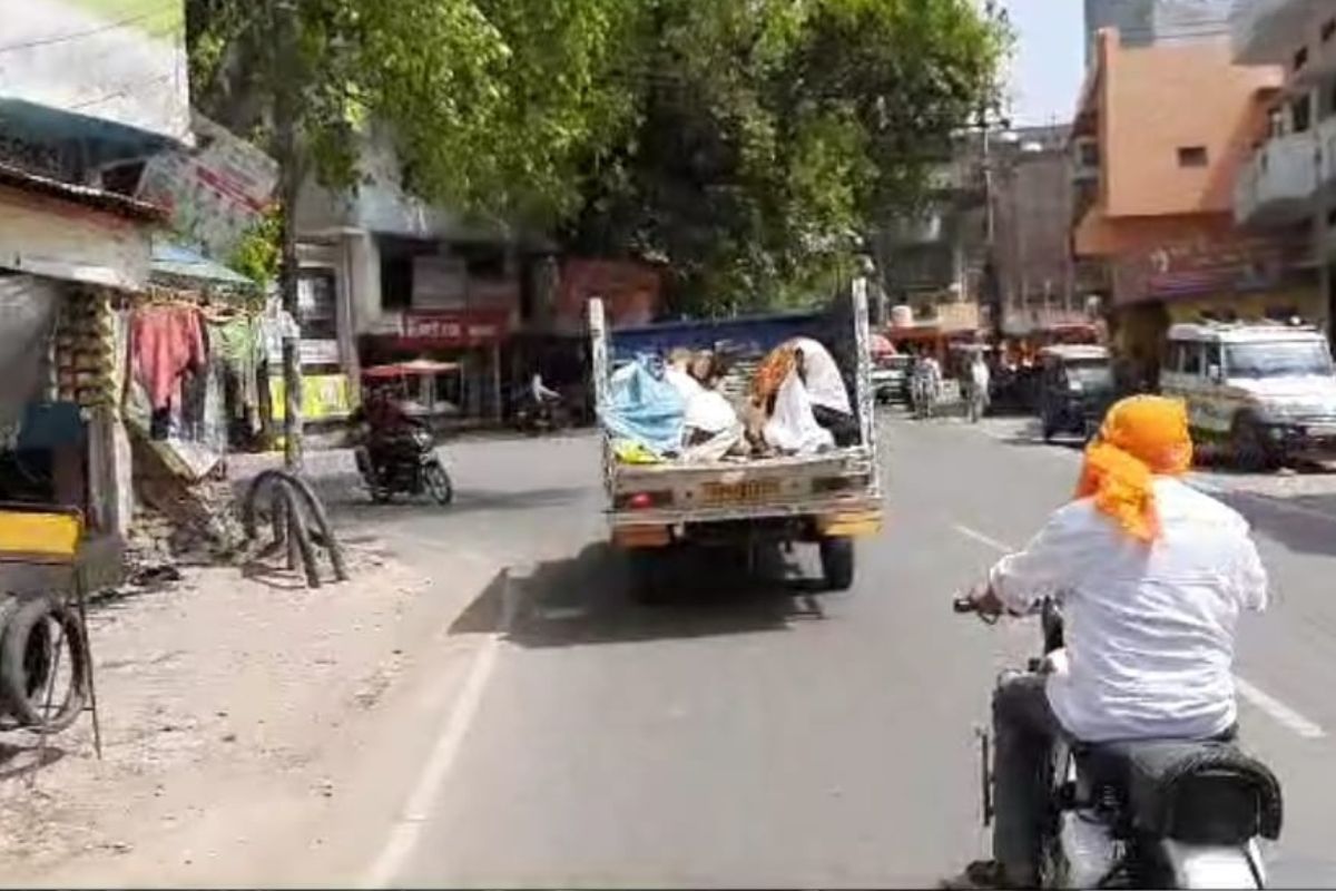 Weather update: भीषण गर्मी और लू से बलिया में येलो अलर्ट, जानिए प्रशासन की क्या
है तैयारी