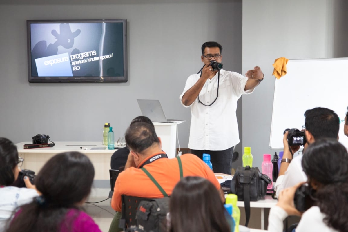 Photography: ‘हर तस्वीर के पीछे एक कहानी है, जिसे एक फोटोग्राफर ही जानता है’ –
रोहित