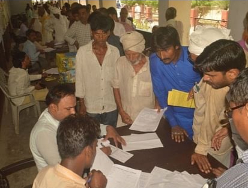 Gonda Braking : 7 थानाध्यक्षों पर लटकी कार्रवाई की तलवार, मंडलायुक्त ने डीआईजी
को लिखा पत्र, जानिए क्यों?