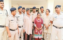 पंजाब से लाकर जिले में करते थे ब्राउन शुगर की तस्करी, पुलिस के हत्ते चढ़े
पति-पत्नी - image