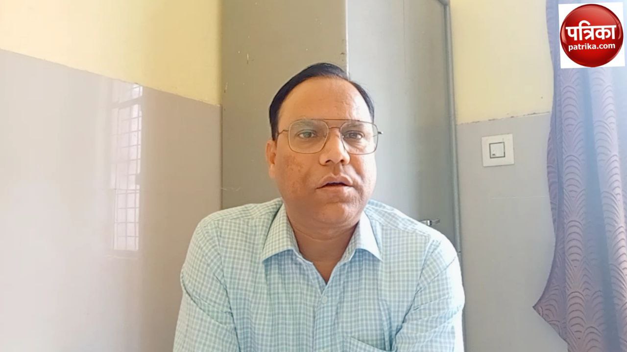 भीषण गर्मी में हीट स्ट्रोक और सर दर्द से कैसे बचे, आयुर्वेदिक चिकित्सक डॉ राजेश
दीक्षित ने दी जानकारी
