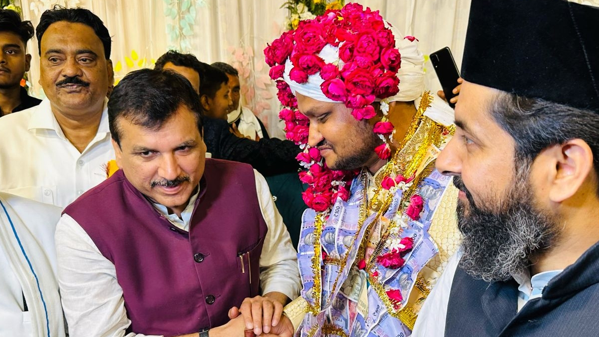 Lok Sabha Election 2024: रामपुर पहुंचे आप सांसद संजय सिंह, बोले- पूरे देश में
भाजपा की जब्त होने जा रही जमानत - image