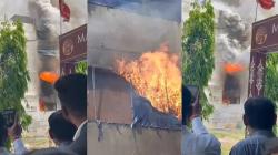 प्रयागराज के रुद्राक्ष बिल्डिंग में लगी भीषण आग, इसी बिल्डिंग में चलती है
संस्कृति आईएएस कोचिंग - image