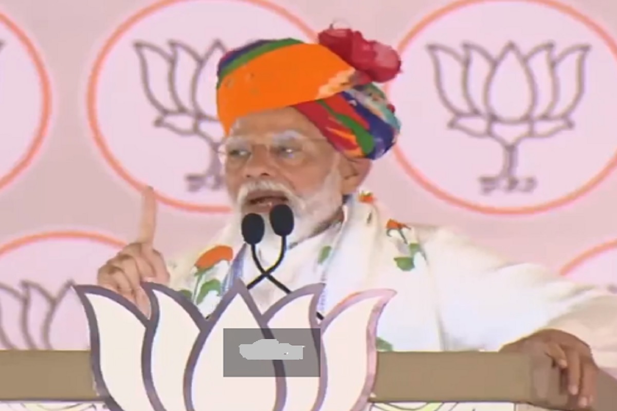 Lok Sabha Elections 2024 : टोंक के उनियारा में पीएम मोदी बोले – ईमानदार सरकार ही
देश का कर सकती है विकास - image