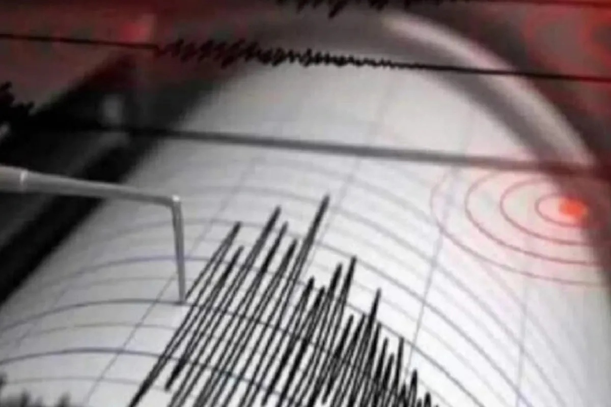Rajasthan Earthquake : राजस्थान के इस जिले में 7 दिन में दूसरी बार कांपी धरती,
दहशत में आए लोग