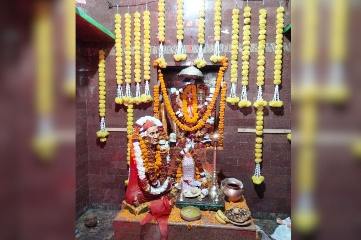 Hanuman Jayanti 2024: राजस्थान में एक चमत्कारी हनुमान मंदिर ऐसा भी, जहां
ईंट-पत्थर चढ़ाने की है परंपरा