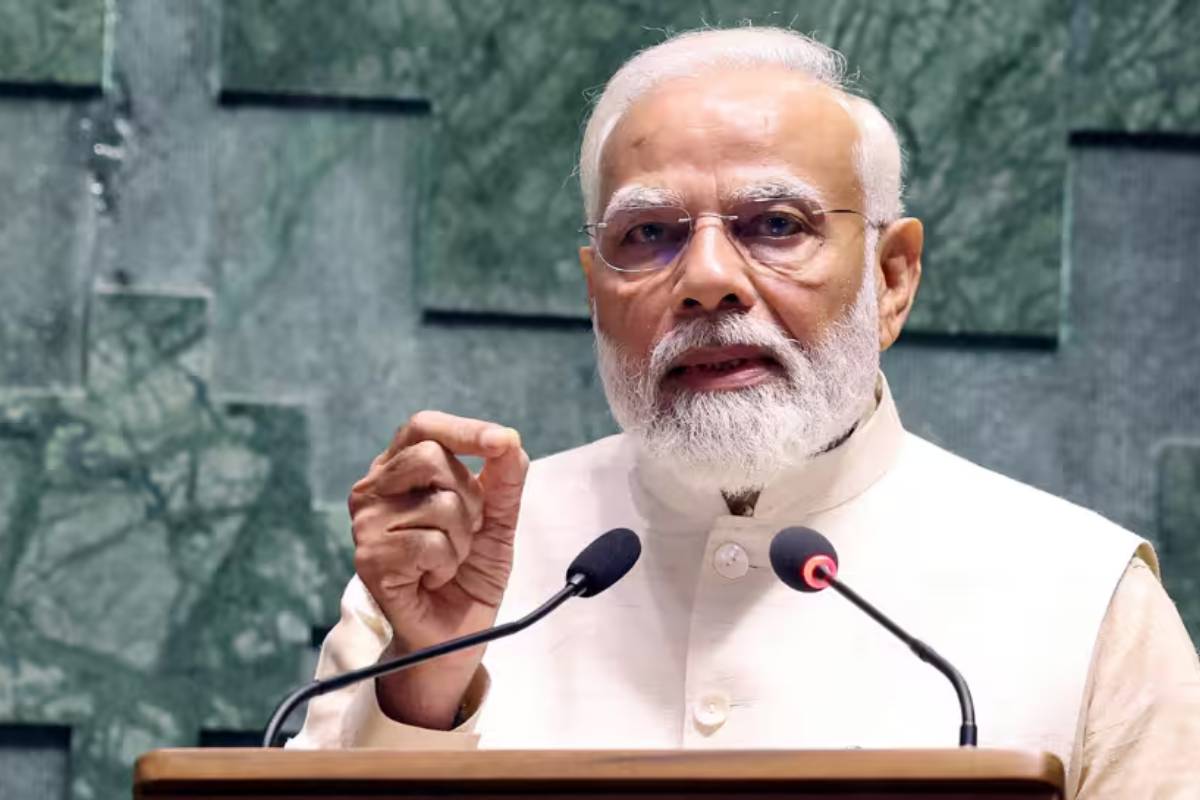 वो 4 कहानियां जो बताती हैं मोदी काल में कैसे खत्म हुआ VIP कल्चर, मां के देहांत
पर भी… - image
