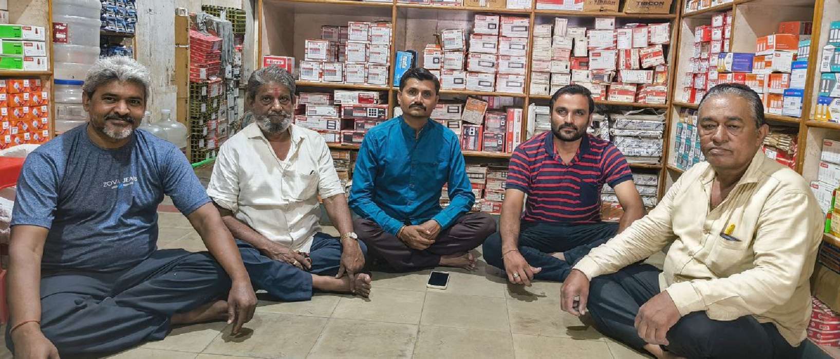 सोजत की मेहंदी की खाड़ी देशों में डिमांड, बिचौलियों के चलते किसानों को नहीं मिल
पा रहा पूरा दाम - image