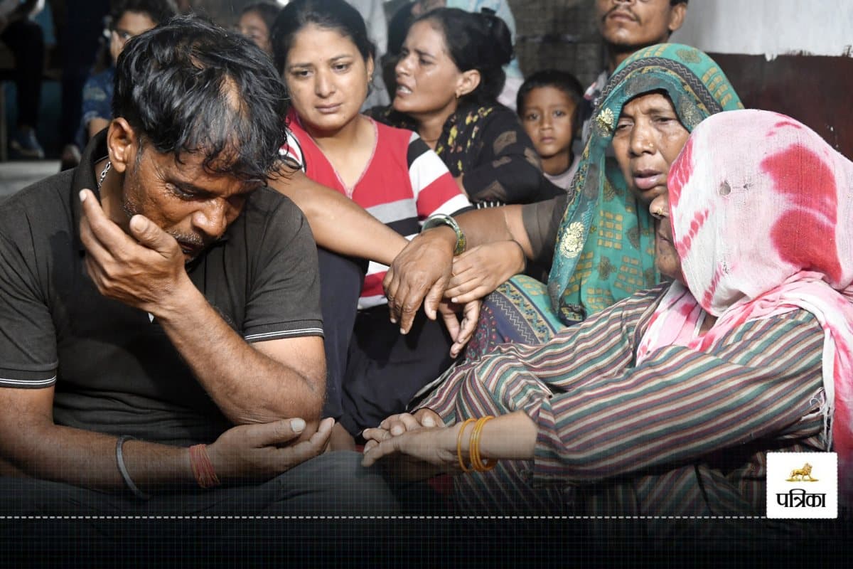 Lesson from ‘Hathras’: Now the demand for making laws for religious events is
rising in the country, what is the law regarding this and what do the experts
say?